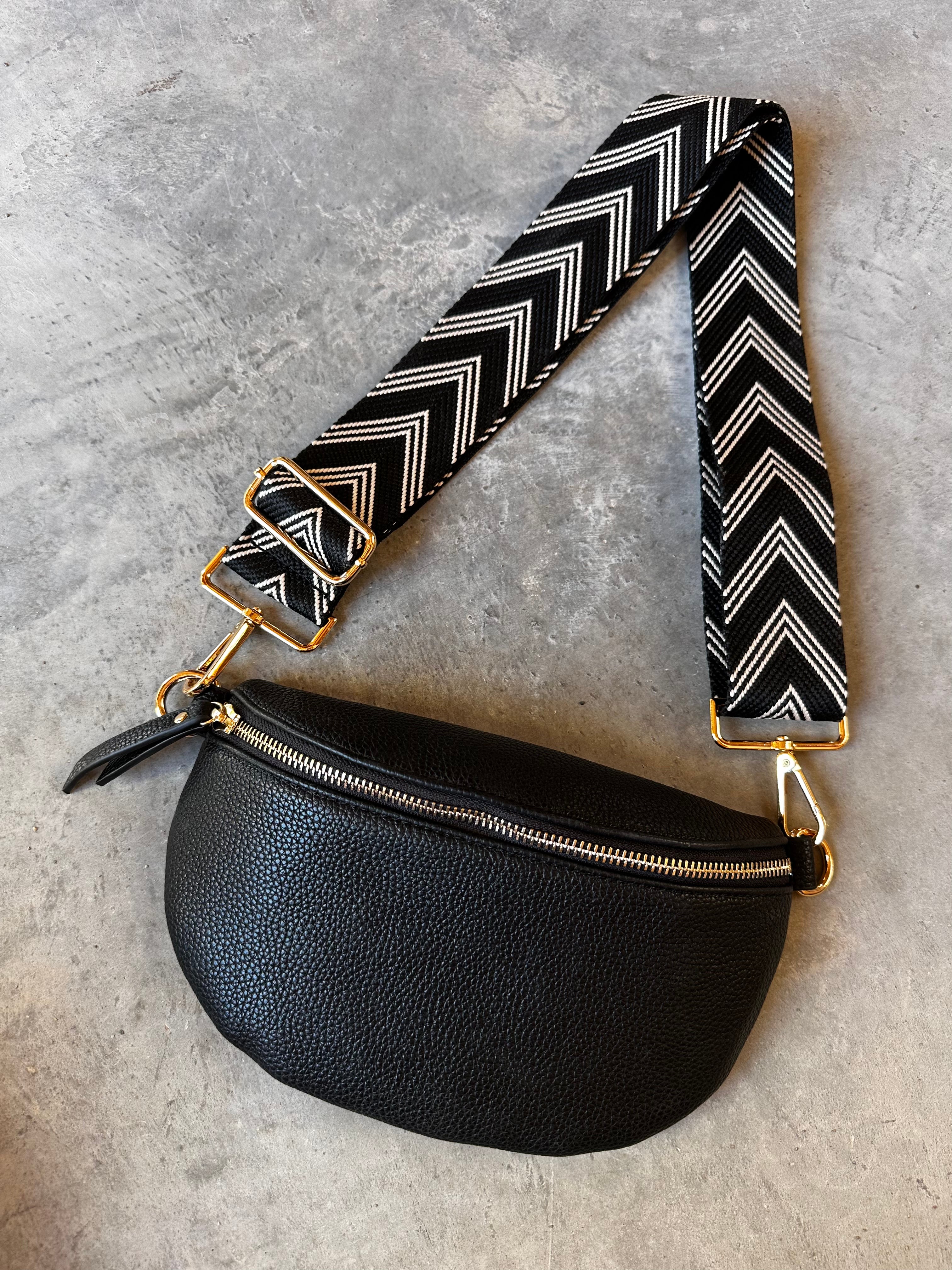 Crossbody bag black - PRE ORDER MAY 20