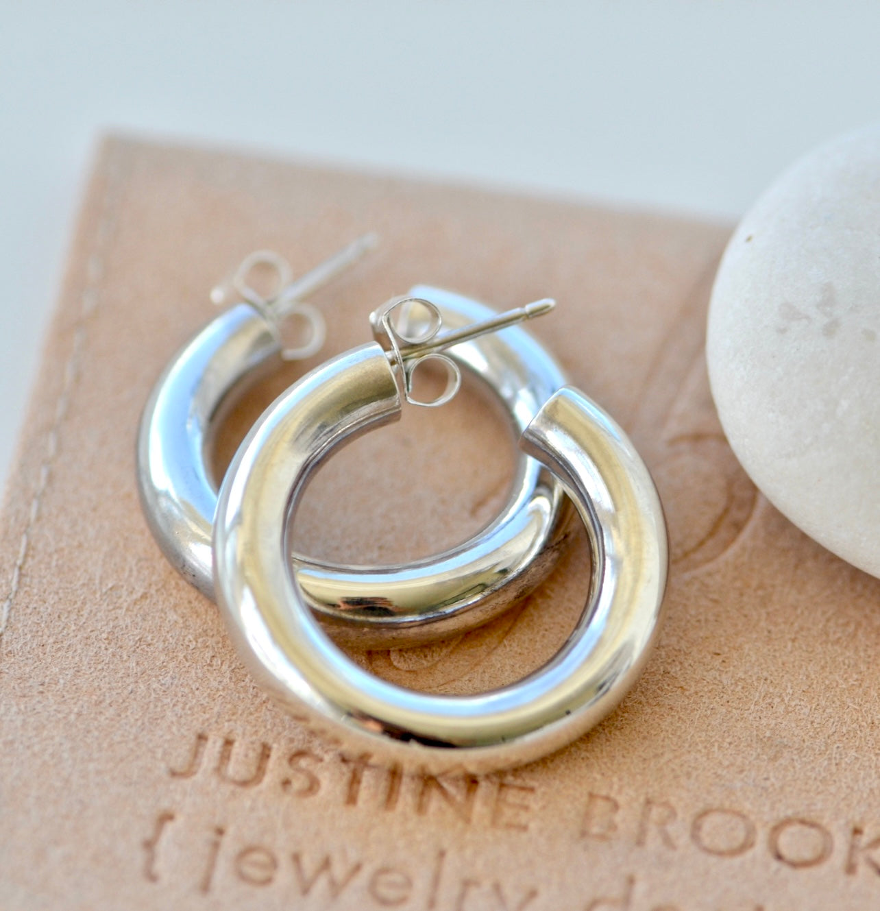 The Bold hoop