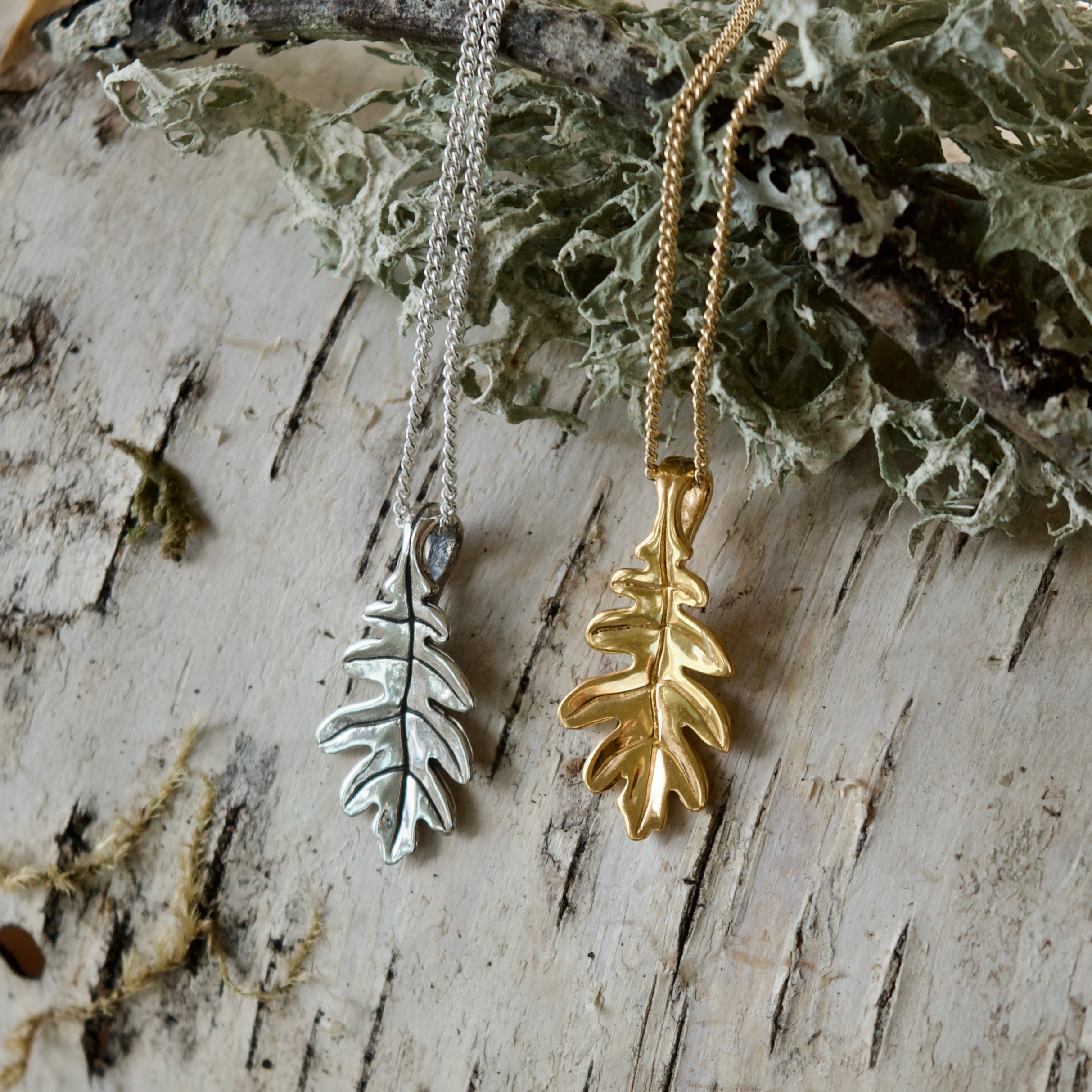 Tiny Oak Charm Necklace Gold