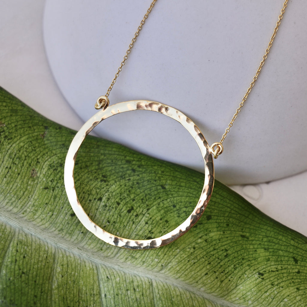 Circle Necklace in Gold